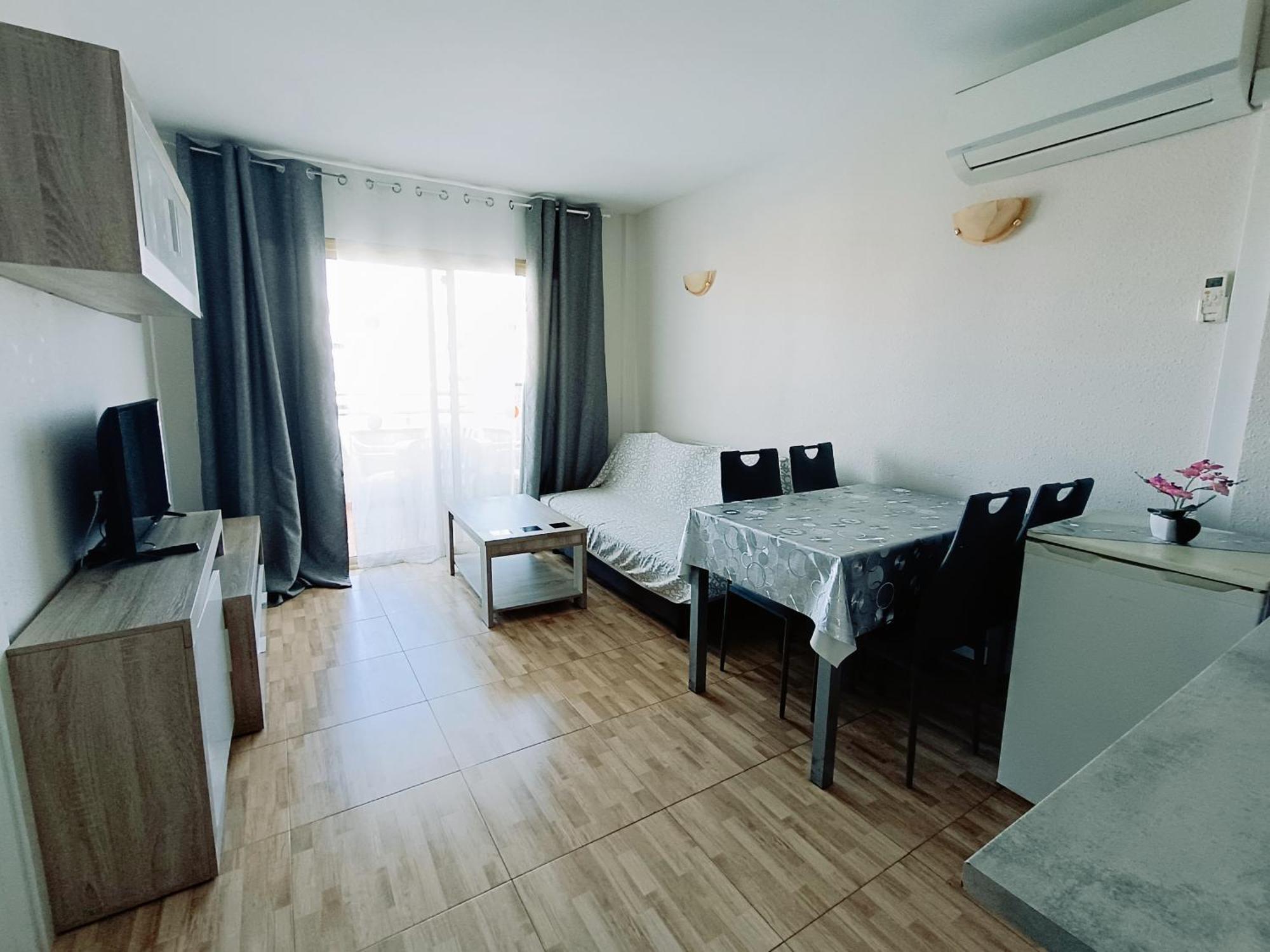 Apartment Cordoba Center! Port Aventura 10-15min!